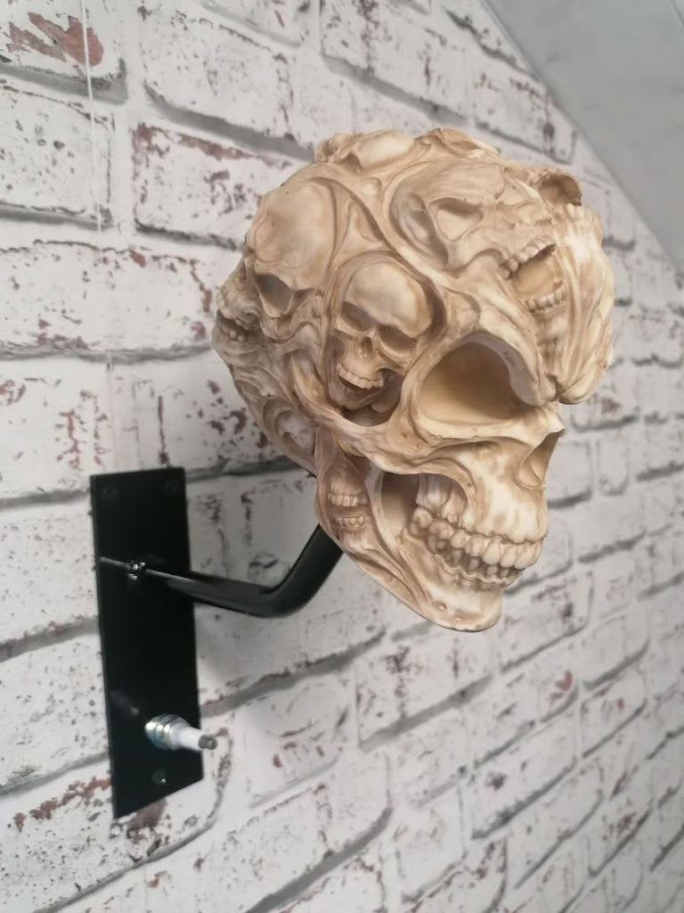 💀SkullRack – Holder til hjelm og jakke