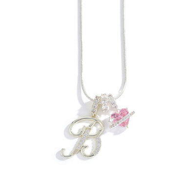 Elegant halskæde med hjertevedhæng