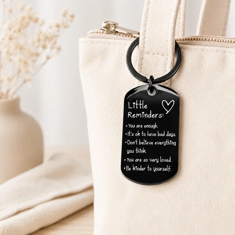🔥 50% RABAT LIGE NU! 🎁 Graveret nøglering i rustfrit stål med inspirerende citat