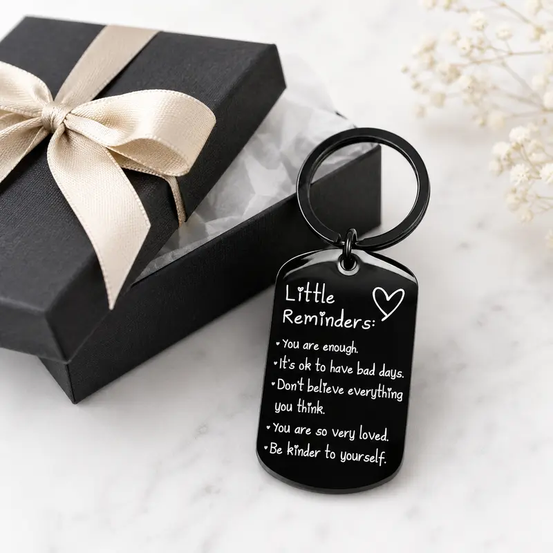 🔥 50% RABAT LIGE NU! 🎁 Graveret nøglering i rustfrit stål med inspirerende citat